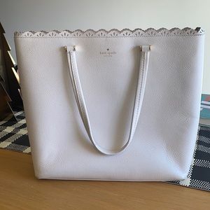 Kate Spade New York White Scalloped Edge Large Shoulder Tote